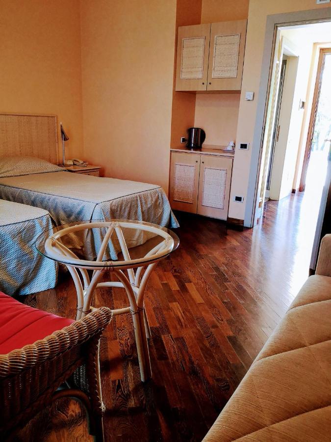 Serravalle Golf Hotel Serravalle Scrivia Εξωτερικό φωτογραφία